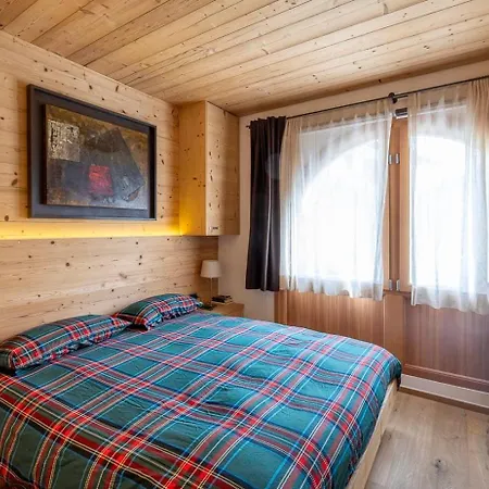 Chalet Close To Ski Lift Cortina D'Ampezzo Apartman Cortina dʼAmpezzo